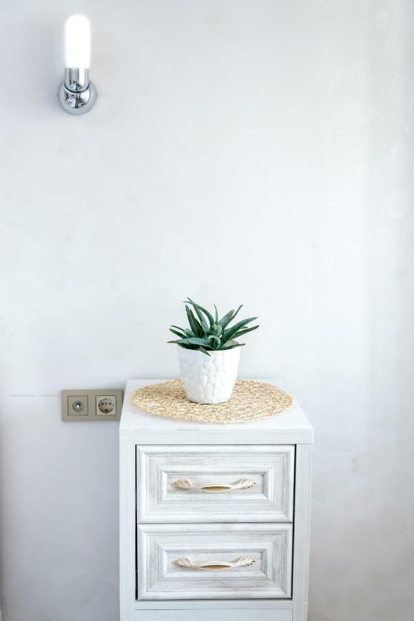 Spacious And Cozy Apartment In Bishkek Center Εξωτερικό φωτογραφία
